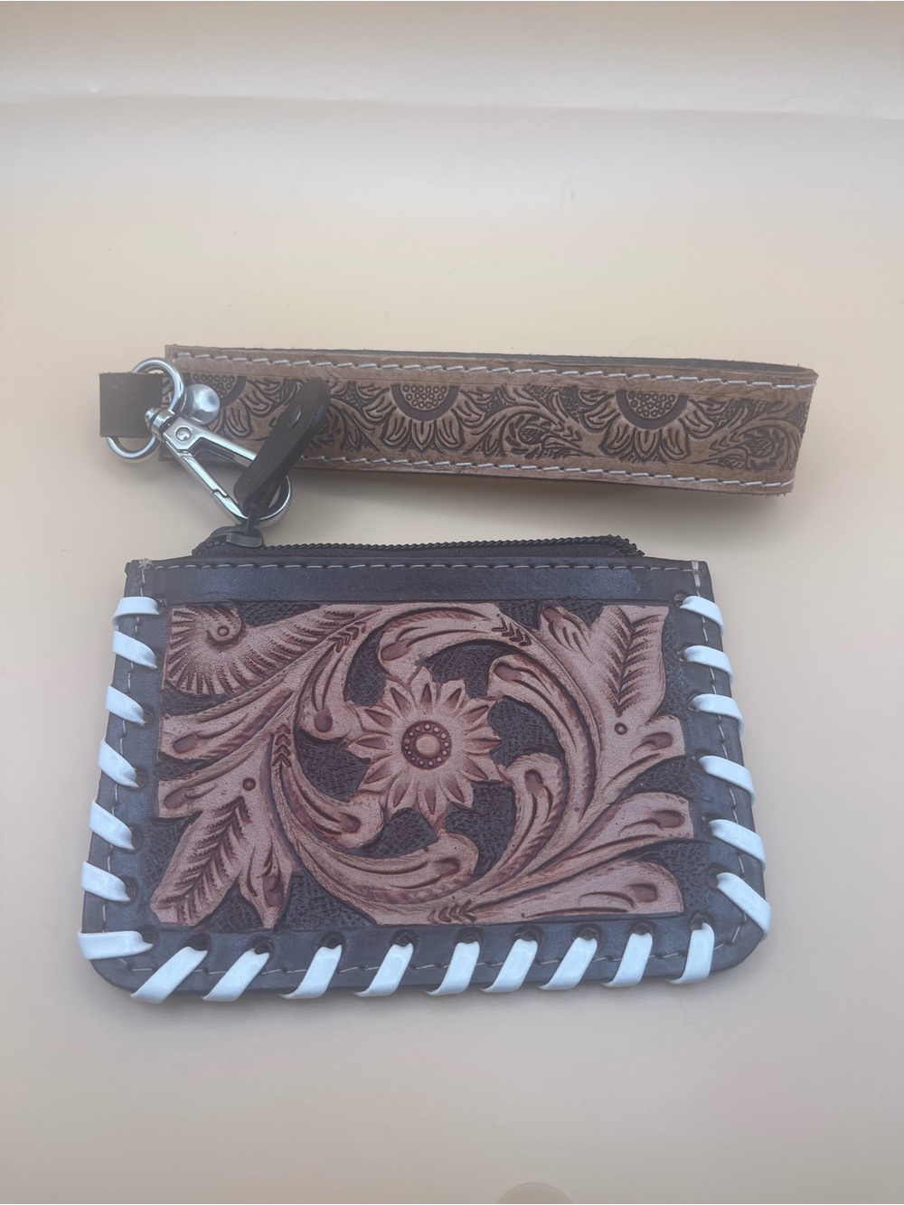 NWOT Western Tooled Floral Cowhide Coin Purse Leather Wristlet